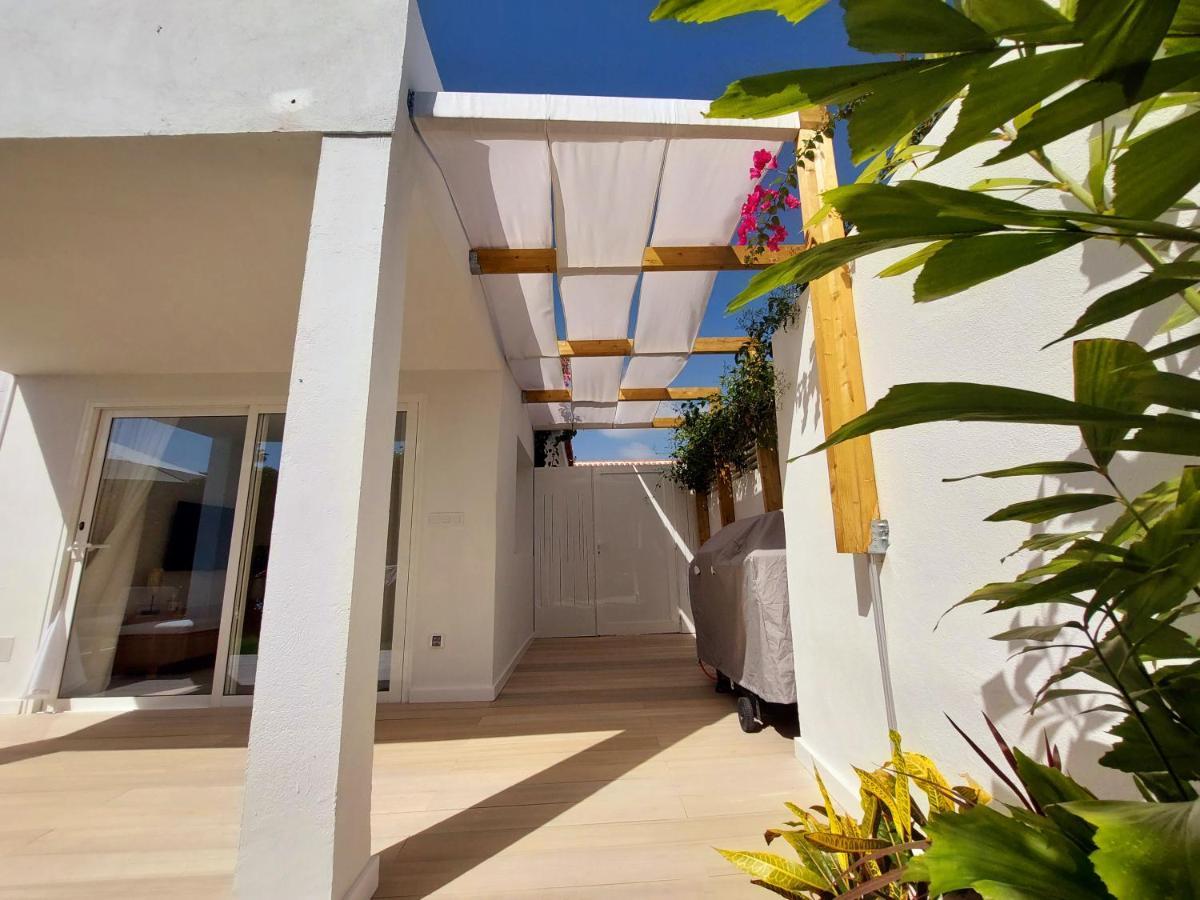 Bungalow De Diseno Hidromasajes Terraza Y Piscina. San Bartolomé Exteriör bild